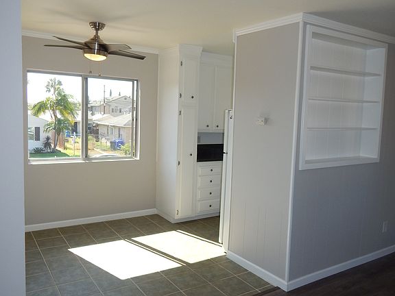 4th image of 4557 33rd St Unit 5