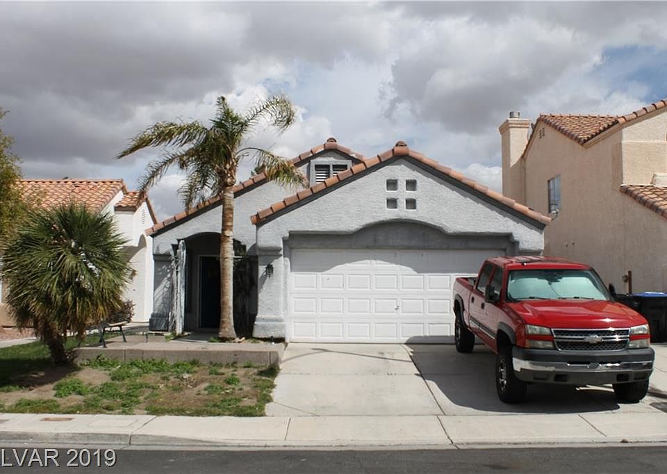1st image of 4440 Minaret Way