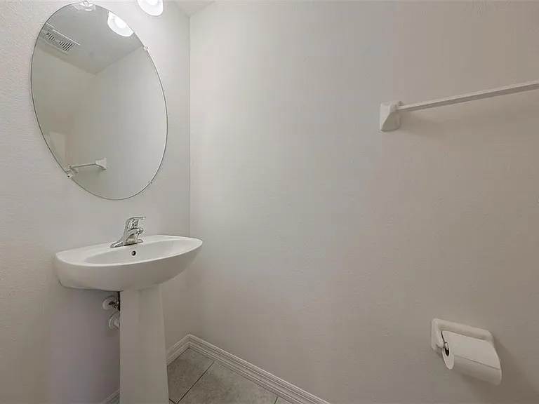 6222 Camino Dr — Photo 14