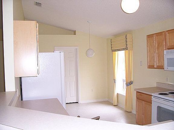2nd image of 4711 Preserve Blvd
