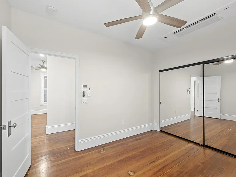 2253 Brant St — Photo 13