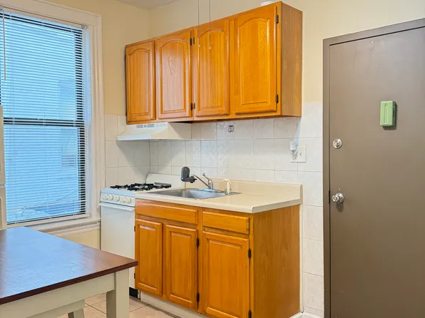 8616 Third Avenue image 2 of 12