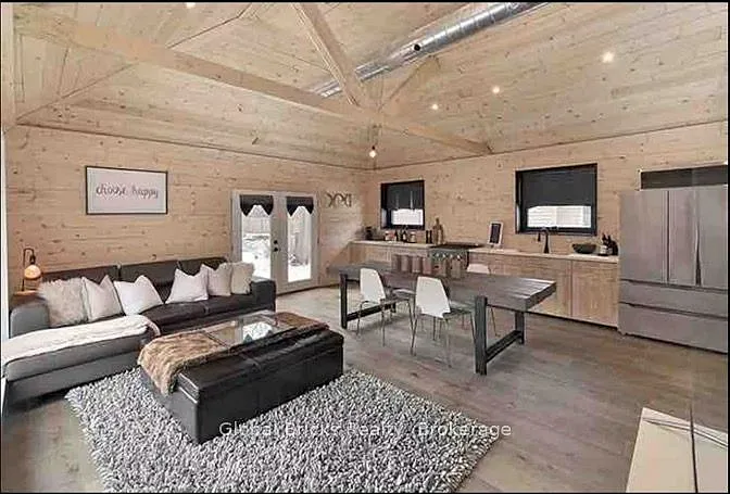 2 bed, $2,400 — Photo 3