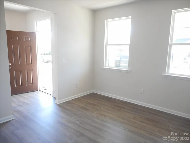 5022 Markfield Ln — Photo 22