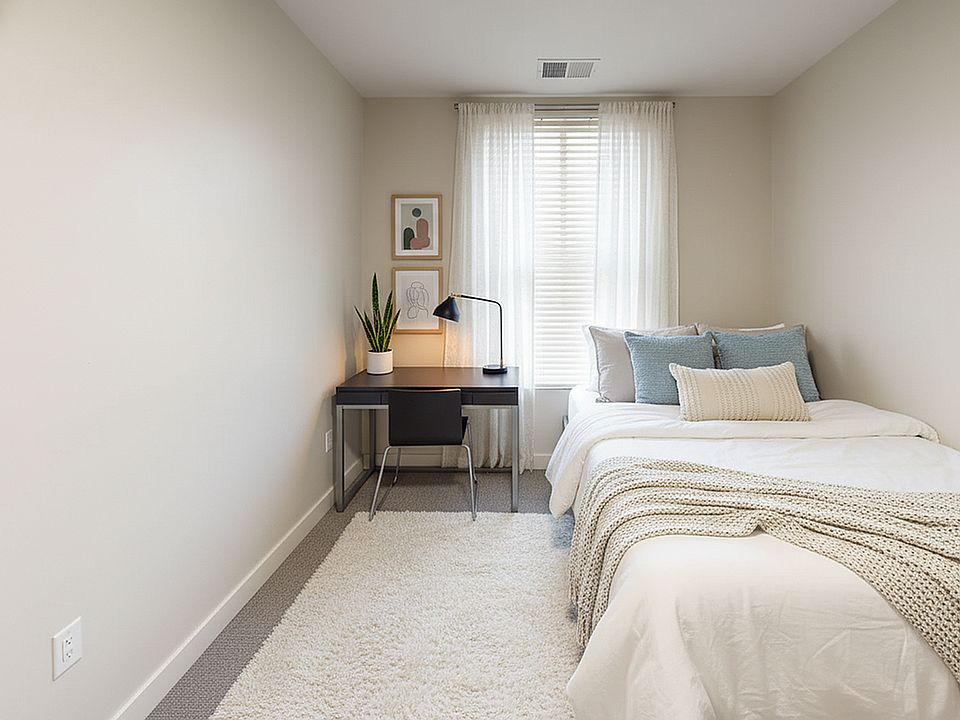 Renty Room Decorator-saved