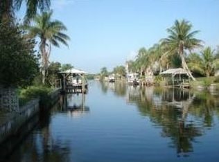 1360 Island Dr, Merritt Island, FL 32952