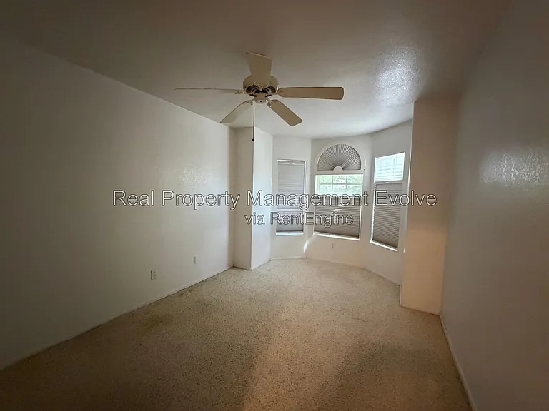 2227 E Edna Ave — Photo 24