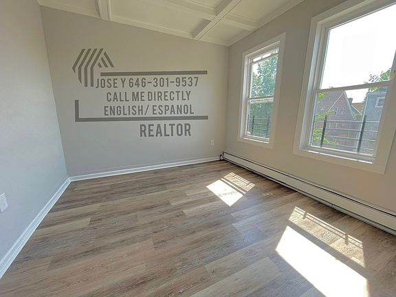 2nd image of 102 12th Ave #293