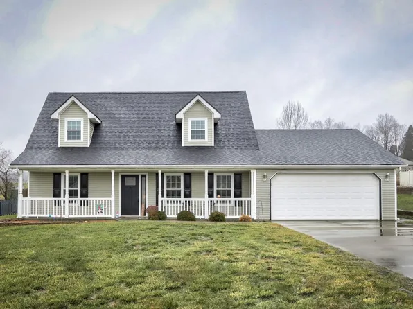 563 S Winter Ln, Santa Claus, IN 47579