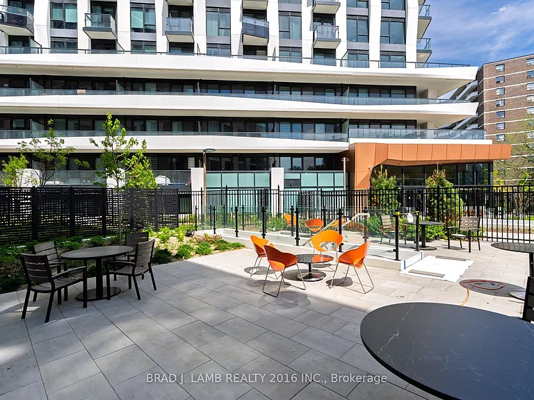 25 Cordova Ave #Penthouse 14 — Photo 21