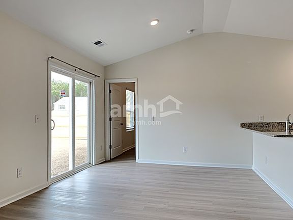 5th image of 1325 John Swann St