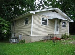 2518 W Beaver Creek Dr, Powell, TN 37849