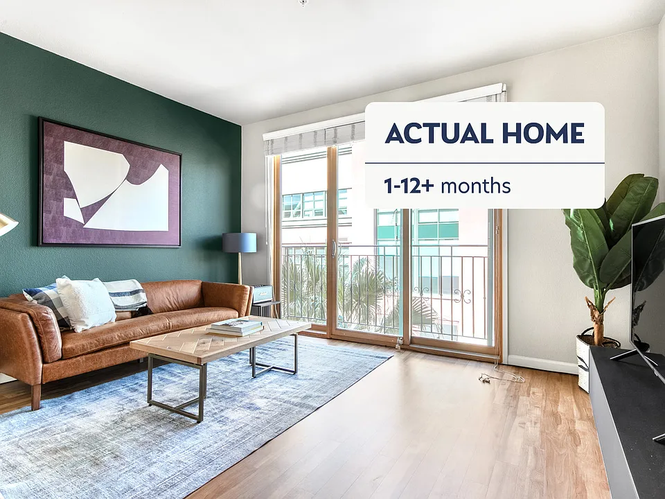367 Santana Row #1-ID318