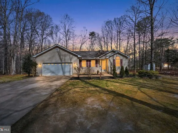 9334 Inaugural Dr, King George, VA 22485