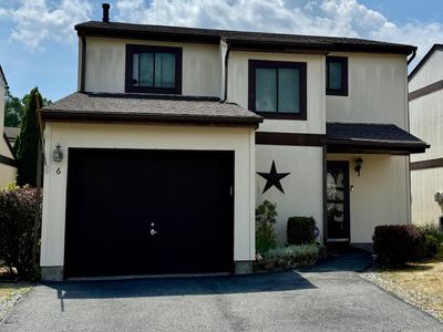 6 Perrins Mews, Middletown, NY, 10940