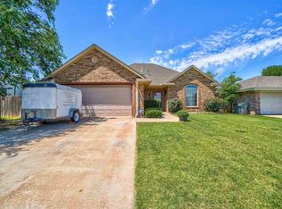 6213 NW Ash Ave, Lawton, OK 73505