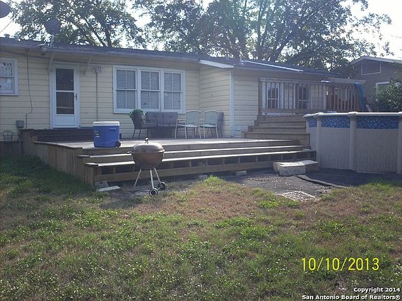 3rd image of 2727 W Woodlawn Ave
