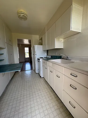 775 Anderson Ave #3 Photo 1 775 Anderson Ave #3 Photo 1