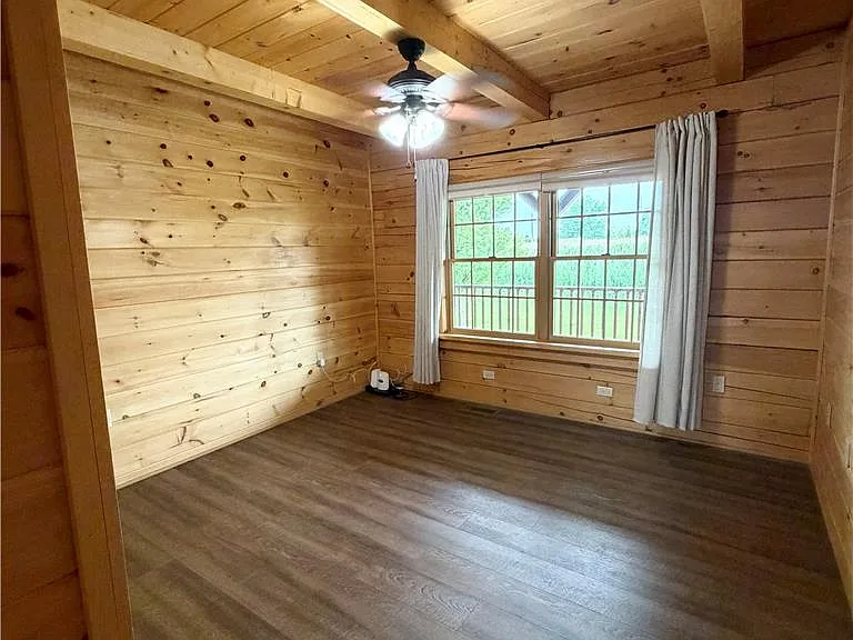 1748 Pen Argyl Rd — Photo 15
