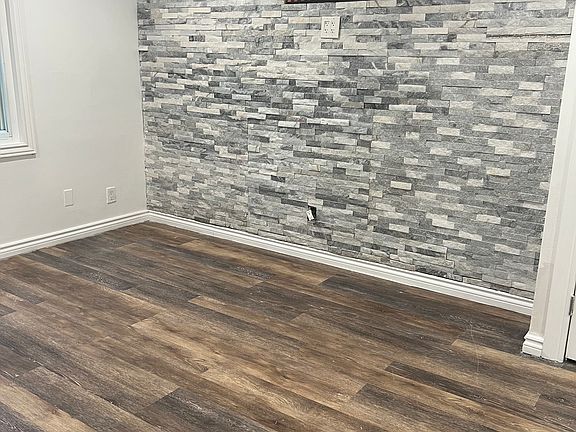 4th image of 145-15 249th St