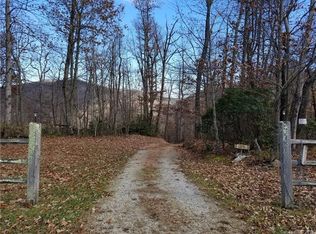 281 Old Bald Mountain Rd, Black Mountain, NC 28711