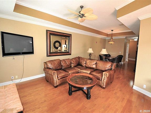 5th image of 4715 SW 91st Dr Unit 303