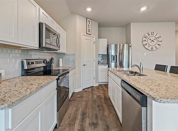 4th image of this home