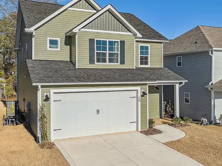 409 Kendall Dr — Photo 2
