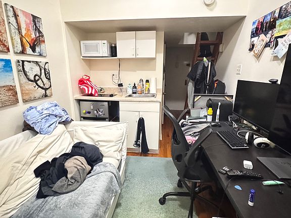 2nd image of 251 W 15th St APT 23