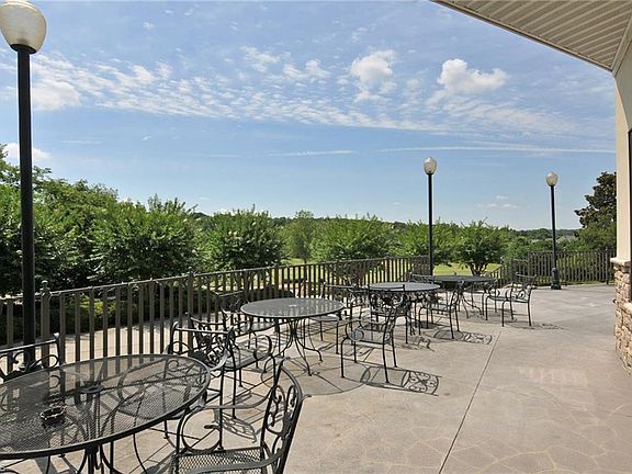 3rd image of 1005 Salem Cove Ct