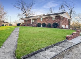 6517 Snow Hill Rd, Ooltewah, TN 37363