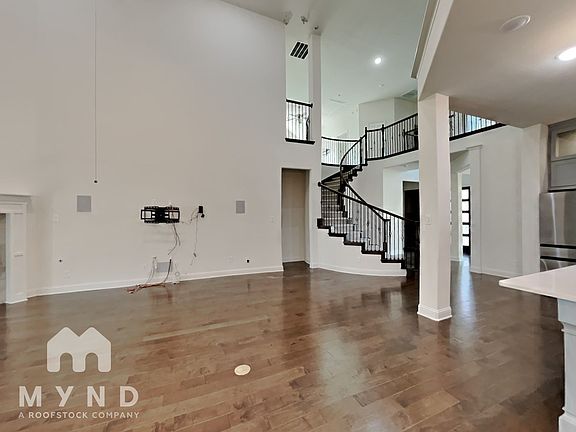 4th image of 5904 Painswick Dr