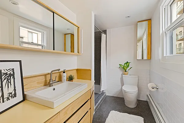 Sold by Compass | media 9