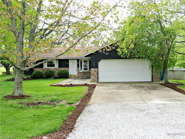 17700 East Pkwy, Lagrange, OH 44050