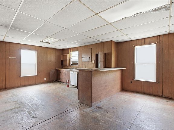 2nd image of 1626 Kennedy St
