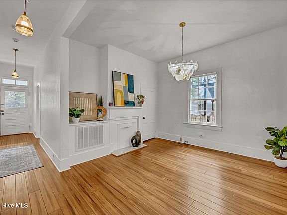 5th image of 707 Grace Street