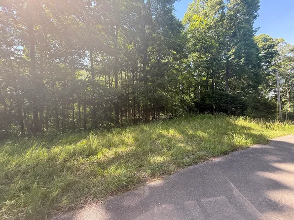 26 Timber Ridge Rd, Nancy, KY 42544