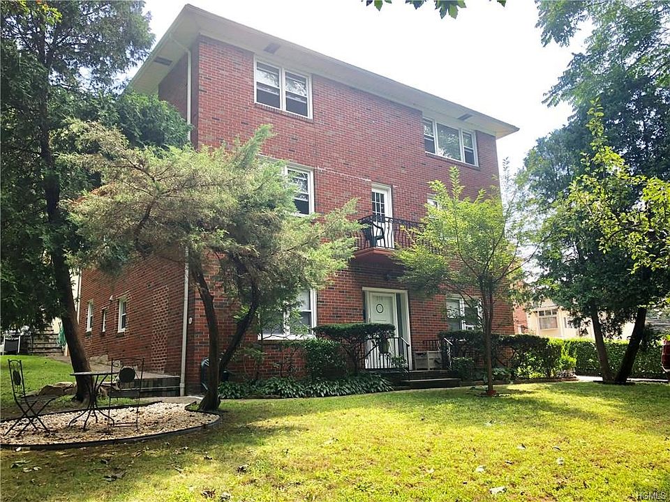 1st image of 250 Romano Ln #2