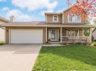 423 52nd Ct, West Des Moines, IA 50265