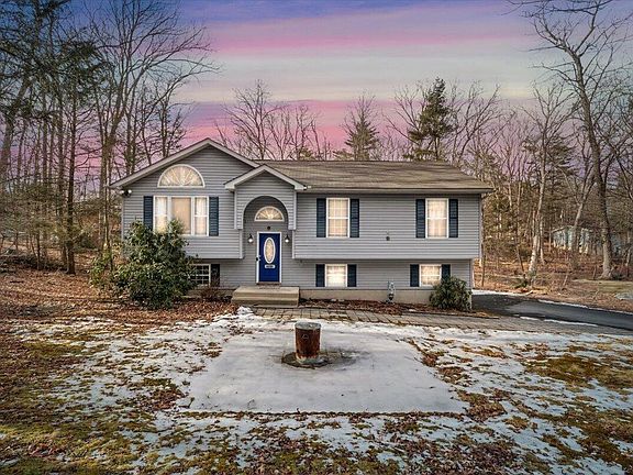 2nd image of 2713 Pocono Cir