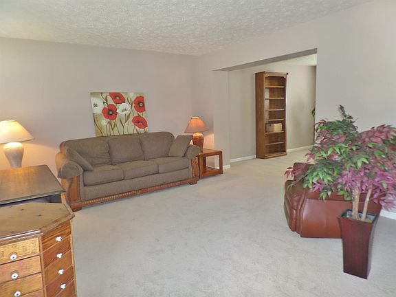 3rd image of 4205 Champdale Ln