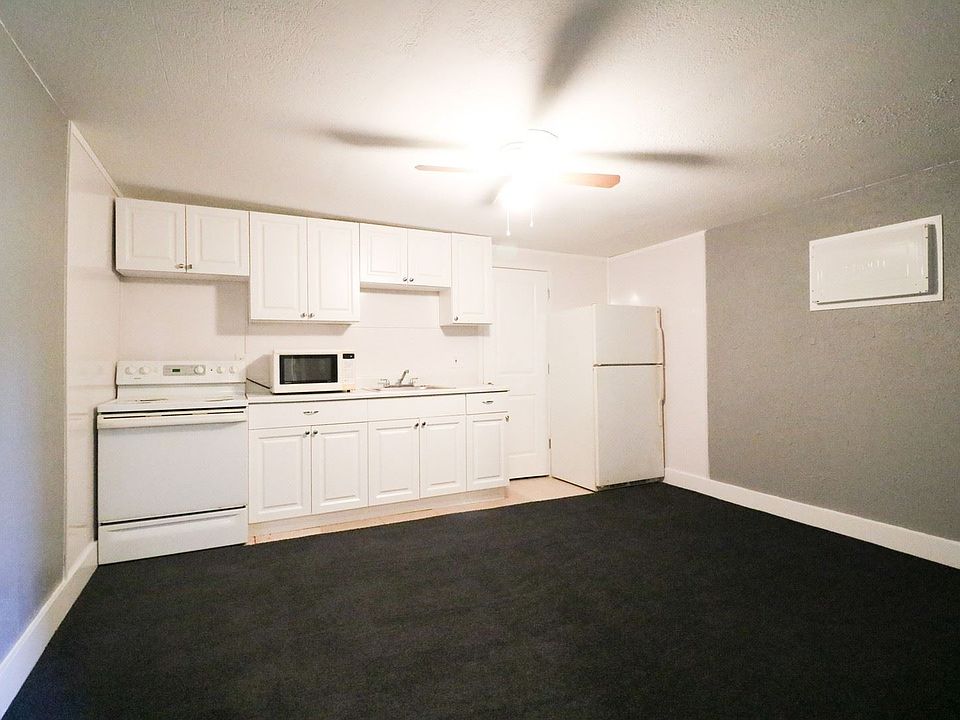 1st image of 1008 Wh Jackson St #B