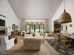 850 Sienna Way, Santa Ynez, CA 93460