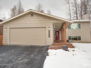 3453 Newcomb Dr, Anchorage, AK 99508
