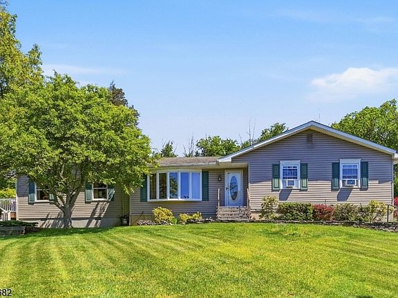 2nd image of 278 Decker Pond Rd