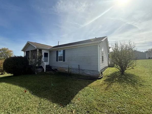 1723 E Dr, Knoxville, TN 37924