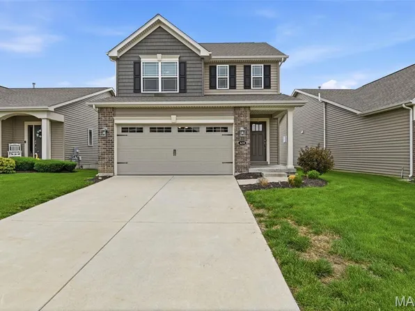 428 Copperfield Ct, Saint Charles, MO 63301