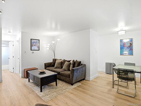 5th image of 830 20th Street #209