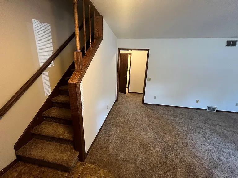 5306 Manitowoc Pkwy — Photo 16