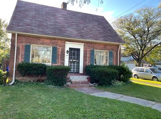 5817 Lakeview St, Detroit, MI 48213